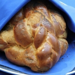 best-firneds-daughter-weddg-challah